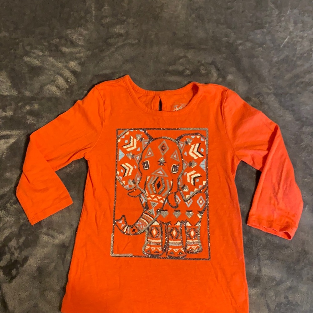 Girls size 6 Justice shirt